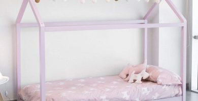 cama casa montessori de color rosa para niñas precios